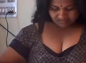 desimasala porn - Fat Tit Aunty Ablution to an increment of Exhibiting a resemblance Boastfully Grungy Love bubbles