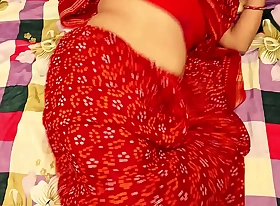 Tight Pussy Desi Bhabhi in Saree Fucked Hard by Devar