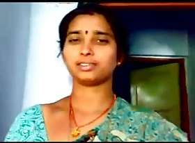 telugu aunty showing bobs