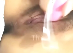 自拍床上自慰特寫  （看簡介哦）